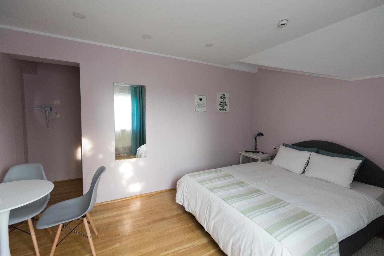 Casa Ris Hotel Zsilvásárhely Kültér fotó