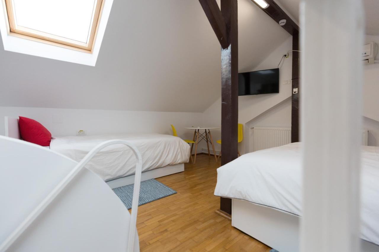 Casa Ris Hotel Zsilvásárhely Kültér fotó