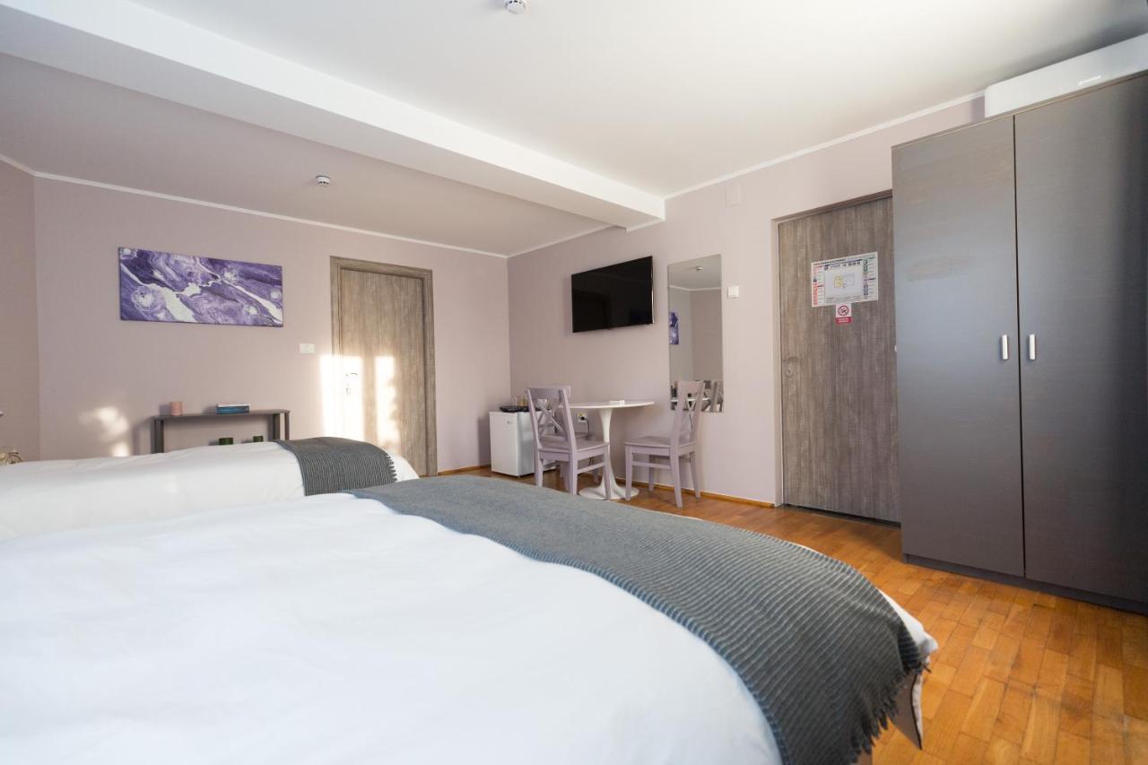 Casa Ris Hotel Zsilvásárhely Kültér fotó